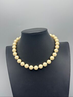 Monet Classic Cream Pearl Bead Necklace
